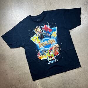 Universal Studios Florida 2016 T-Shirt Super Heroes XL